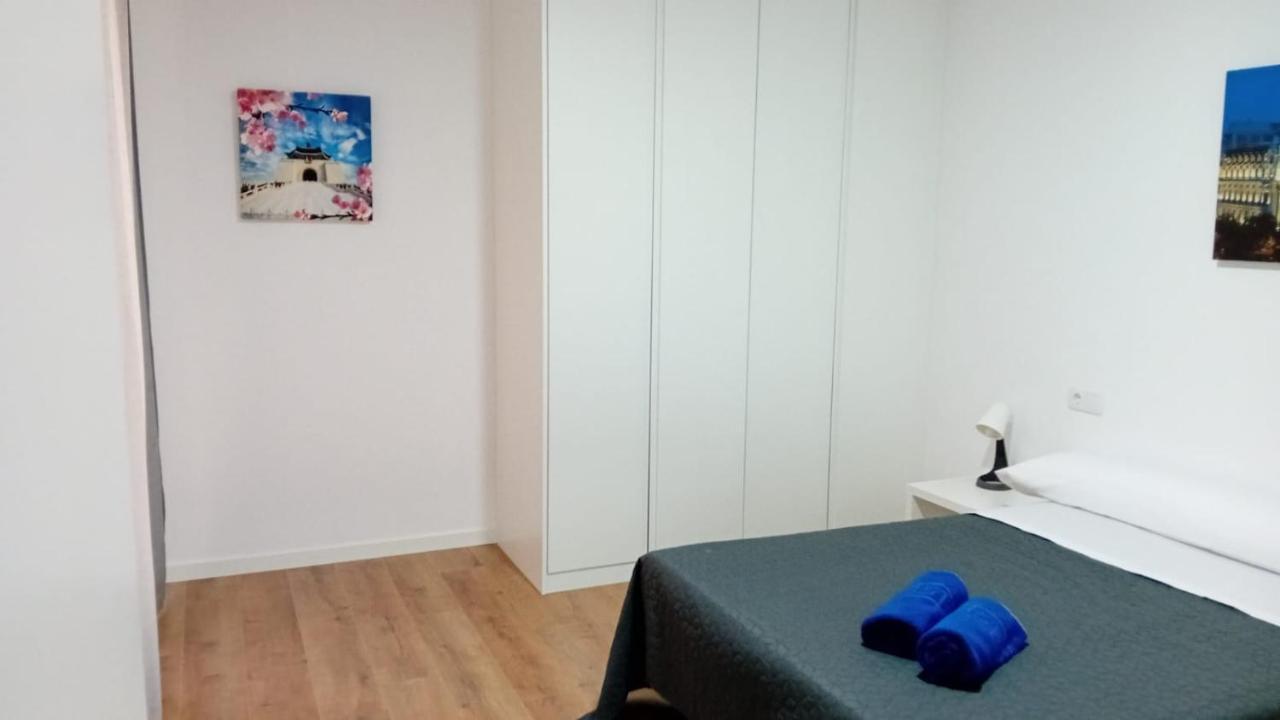 Apartamentos Rosalia De Castro 27 รีบาเดโอ ภายนอก รูปภาพ