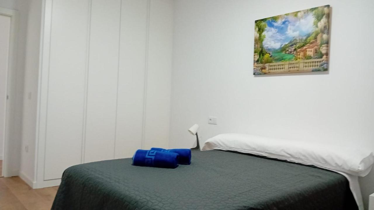 Apartamentos Rosalia De Castro 27 รีบาเดโอ ภายนอก รูปภาพ