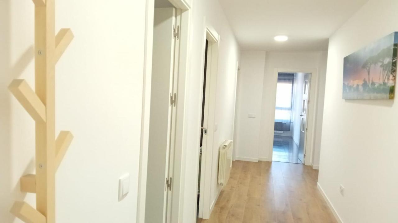 Apartamentos Rosalia De Castro 27 รีบาเดโอ ภายนอก รูปภาพ