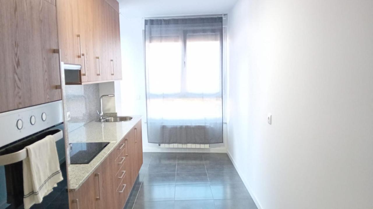 Apartamentos Rosalia De Castro 27 รีบาเดโอ ภายนอก รูปภาพ